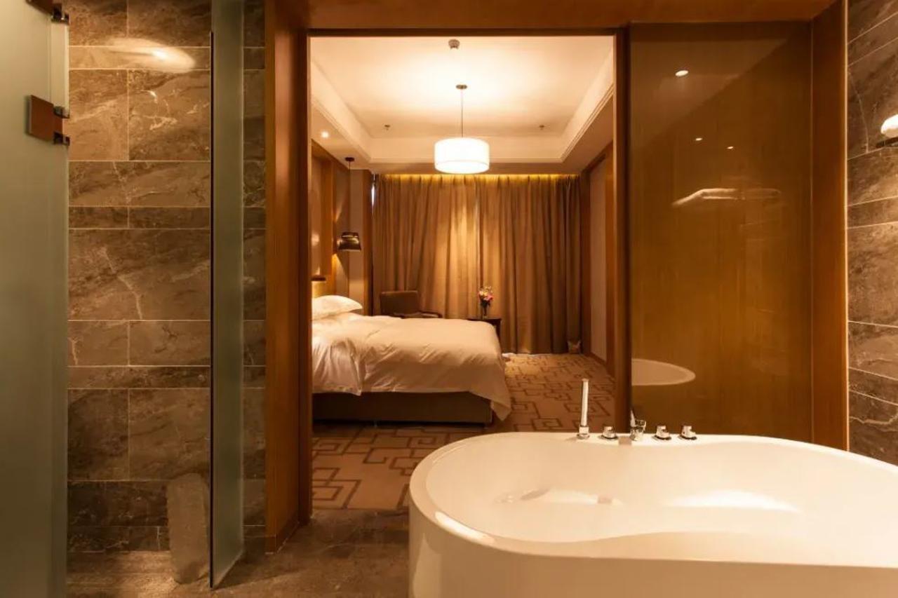 Weihai Guihe Siji Hotel Экстерьер фото