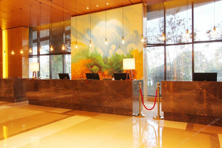 Weihai Guihe Siji Hotel Экстерьер фото